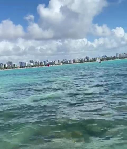 APART NO EDIF NEO BEIRA MAR DE PAJUCARA fica na Rua Julio Plech Filho 60 CONSUMO ELETRICO É PAGO NO CKECK-OUT Maceió Exterior foto