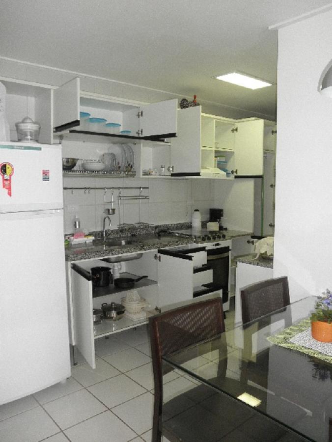 APART NO EDIF NEO BEIRA MAR DE PAJUCARA fica na Rua Julio Plech Filho 60 CONSUMO ELETRICO É PAGO NO CKECK-OUT Maceió Exterior foto