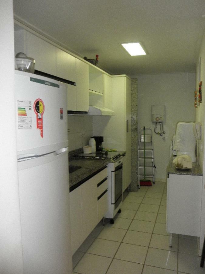APART NO EDIF NEO BEIRA MAR DE PAJUCARA fica na Rua Julio Plech Filho 60 CONSUMO ELETRICO É PAGO NO CKECK-OUT Maceió Exterior foto